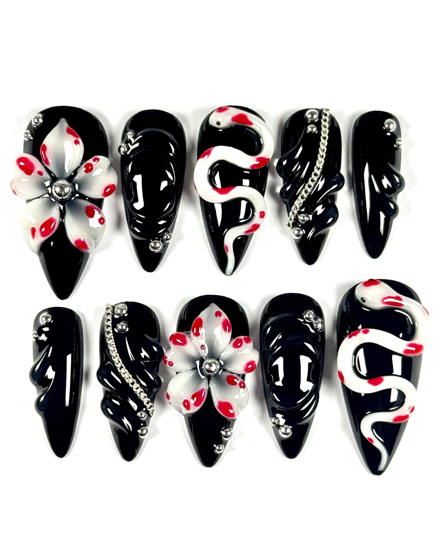 Lakestone press-on nails – Set Iris – Kapsule Nails